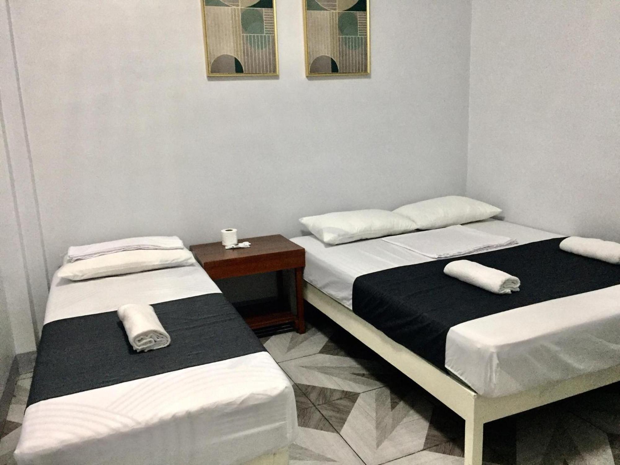 Ziet Hotel Mambajao Room photo