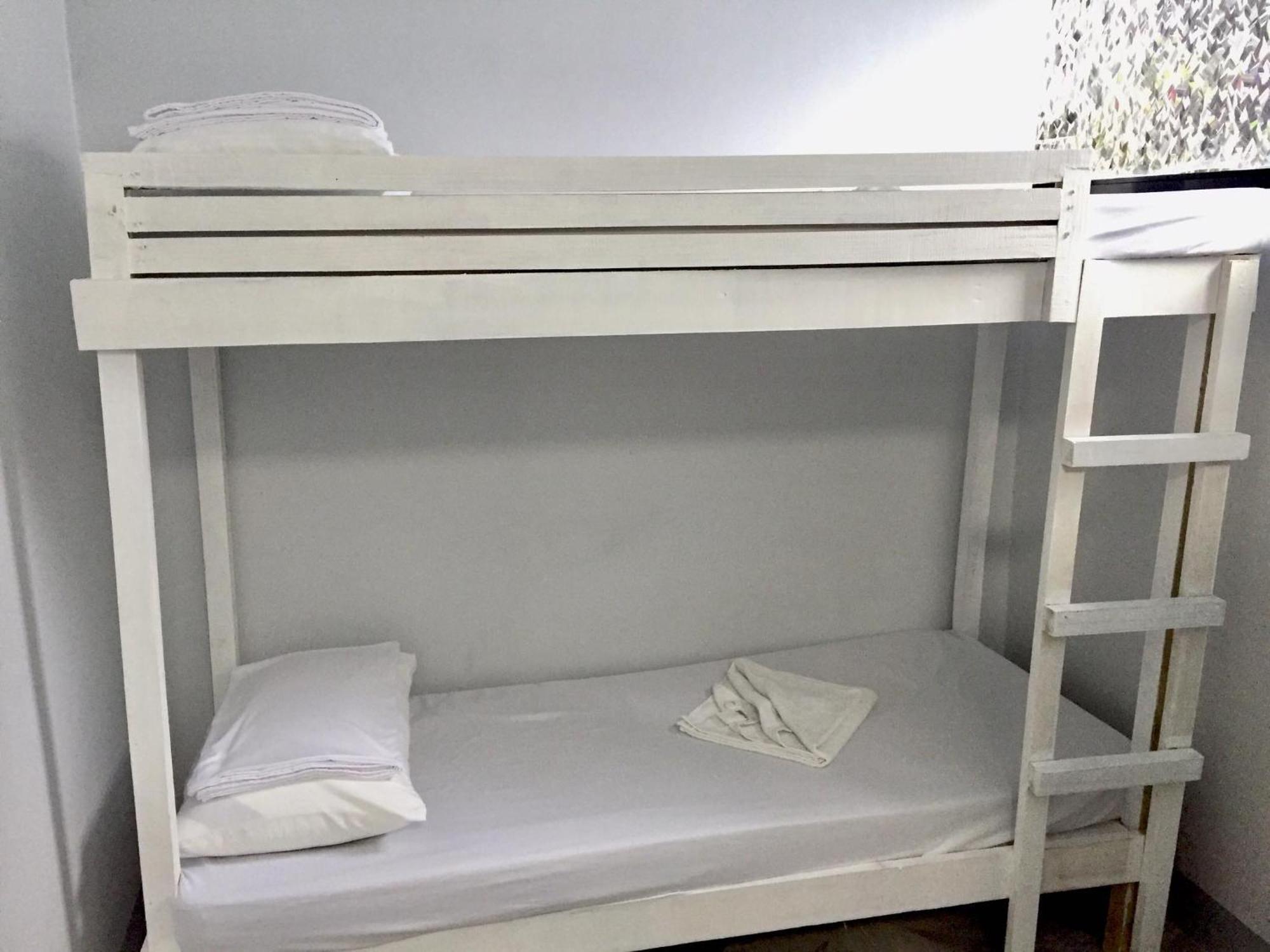 Ziet Hotel Mambajao Room photo