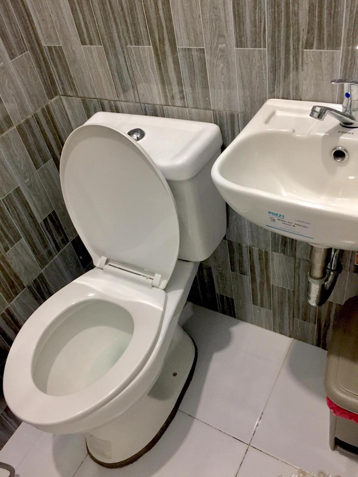 Ziet Hotel Mambajao Room photo